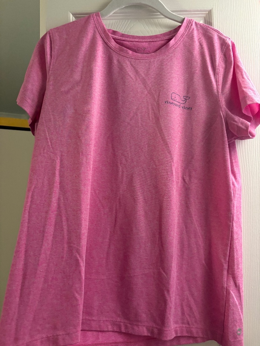M pink performance shirt vineyard vines